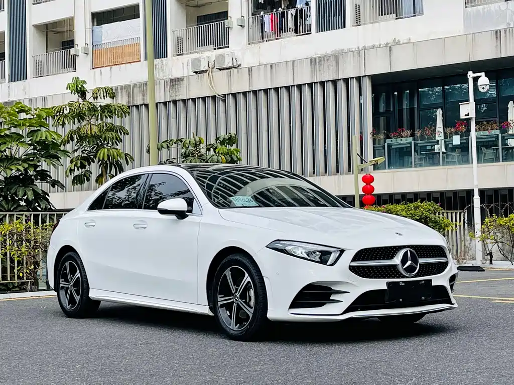 MERCEDES-BENZ A CLASS