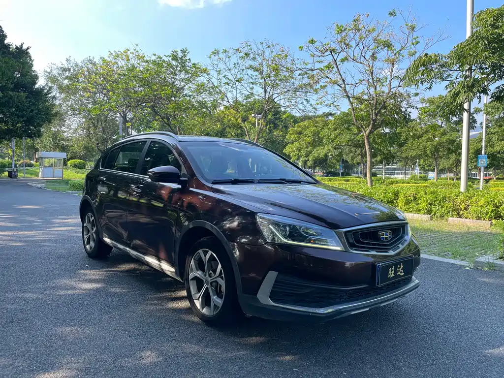 Geely Vision S1 — миниатюра 3