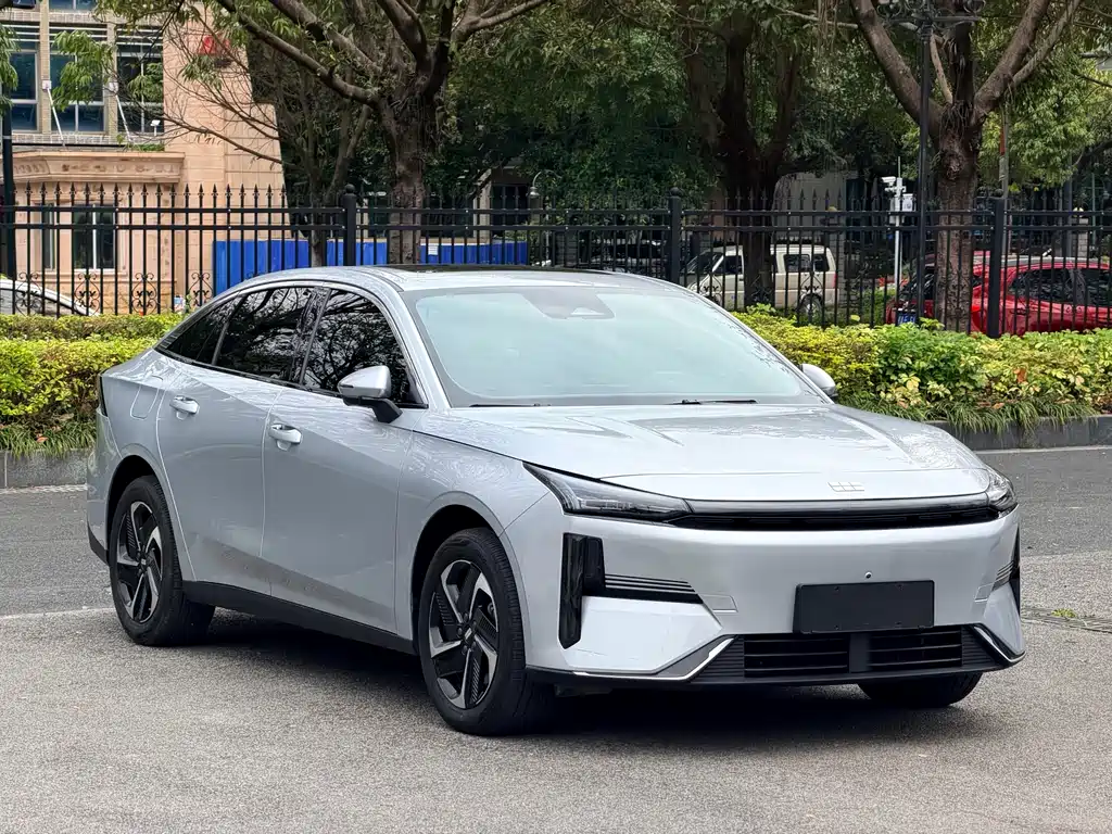 GEELY GALAXY GALAXY L6