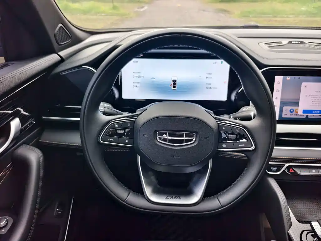 Geely Xingyue L — миниатюра 7