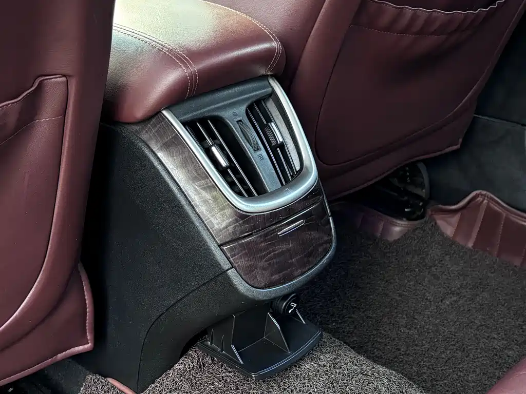 Buick LaCrosse — миниатюра 23