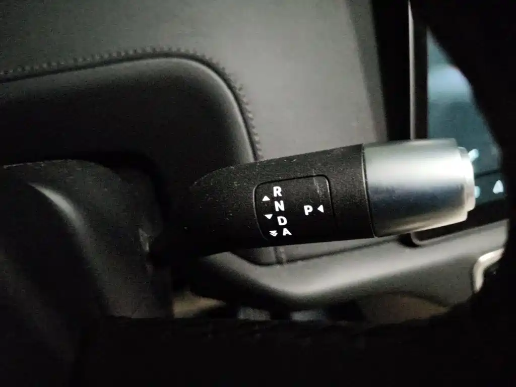Li Auto Li L9 — миниатюра 10