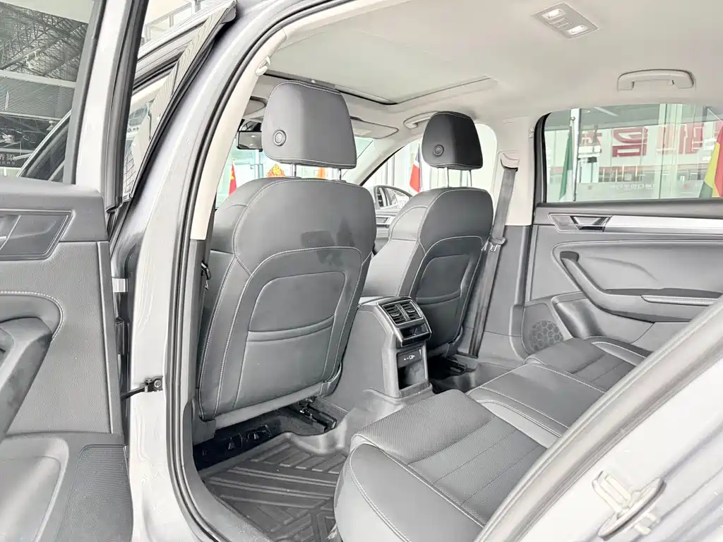 Skoda Superb 2022 TSI280 DSG Premium