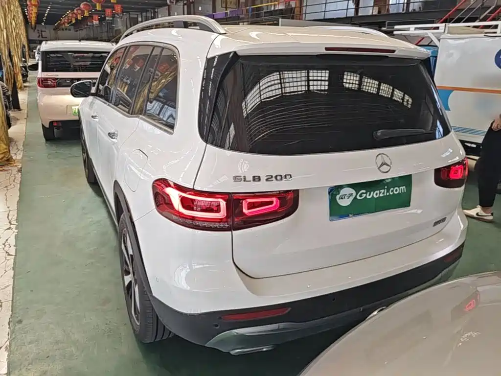 Mercedes-Benz GLB — миниатюра 5