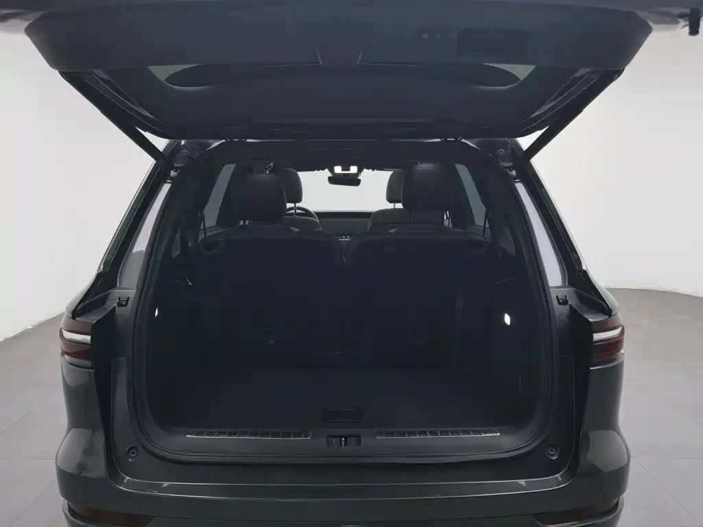 Li Auto Li ONE — миниатюра 16