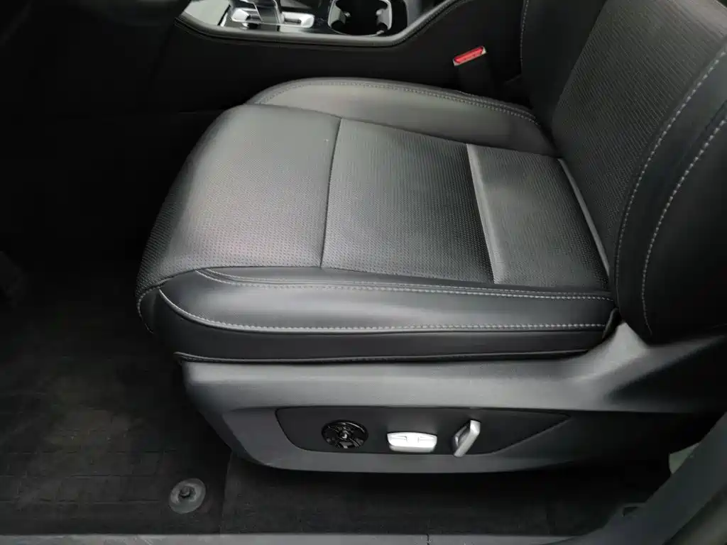 Li Auto Li ONE — миниатюра 20