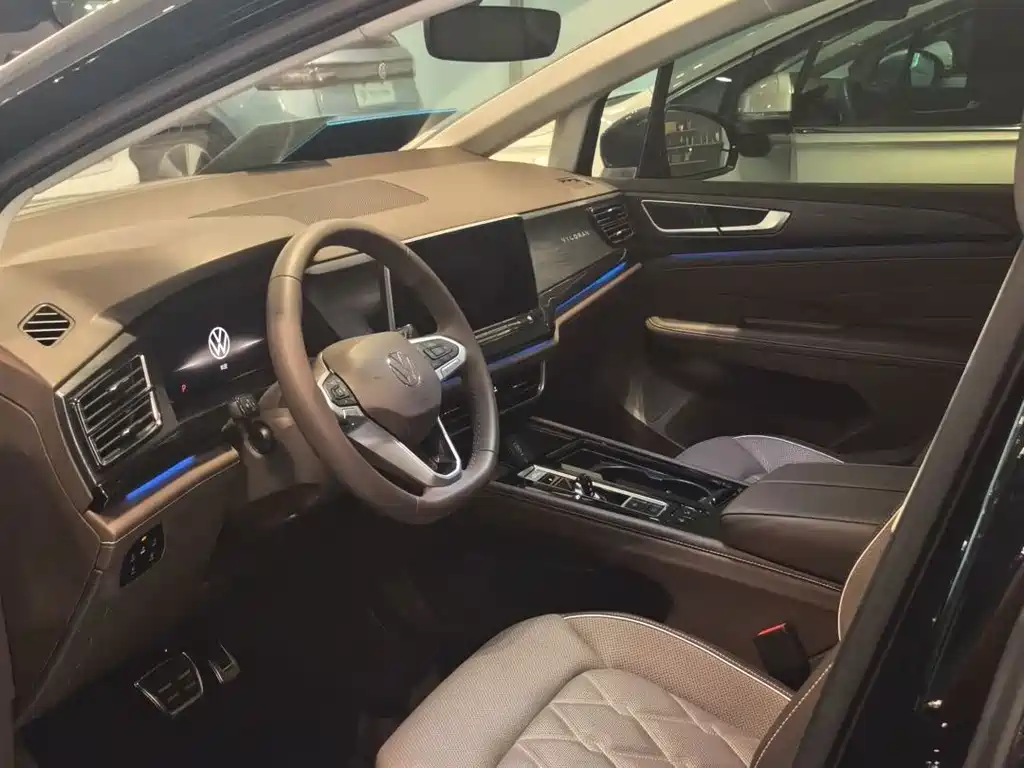Volkswagen Viloran — миниатюра 9