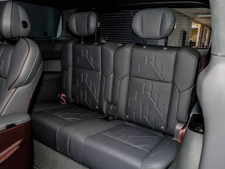 ZEEKR EXTREME KRYPTON 009