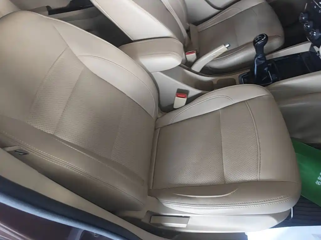 Wuling Hongguang — миниатюра 25