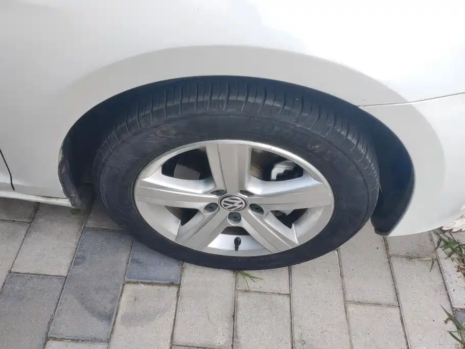 Volkswagen Golf — миниатюра 6