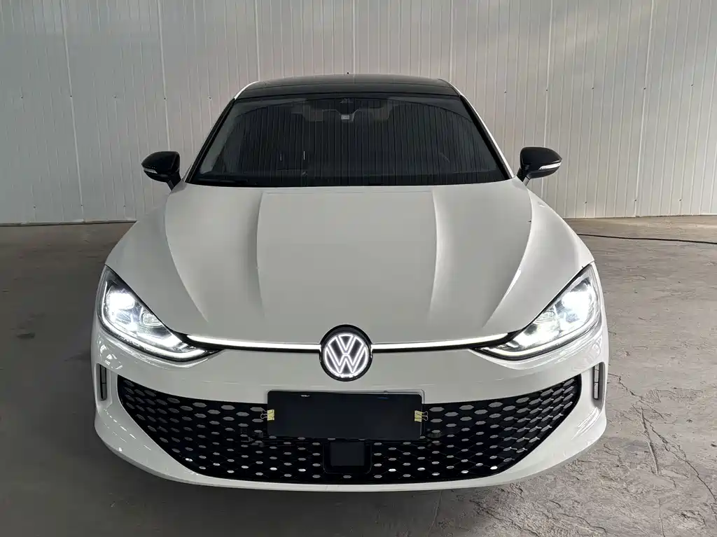 Volkswagen Lamando — миниатюра 3