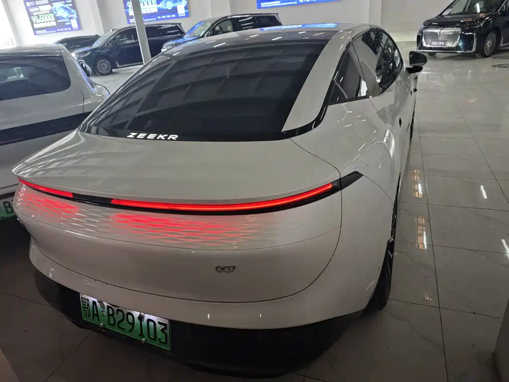 ZEEKR EXTREME KRYPTON 007