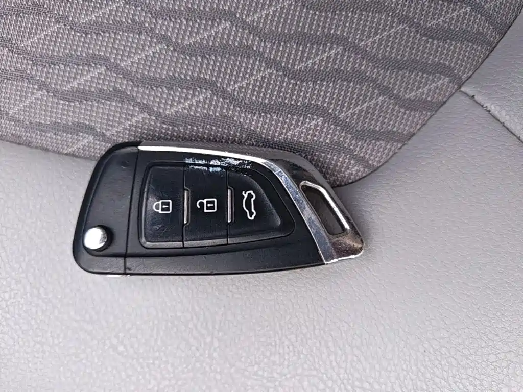 Skoda Rapid — миниатюра 9