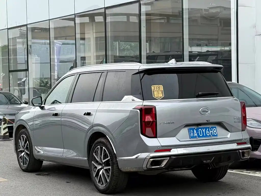 GAC GS8 2022 2.0TM Luxury （ мест）