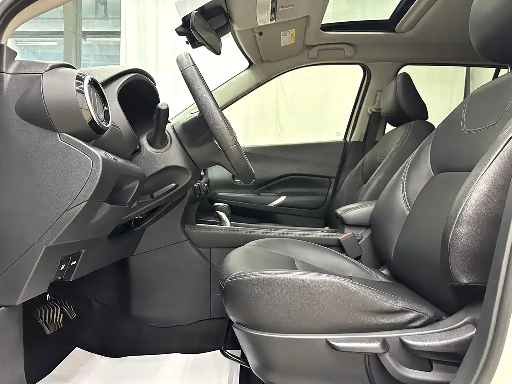 Nissan Kicks — миниатюра 7