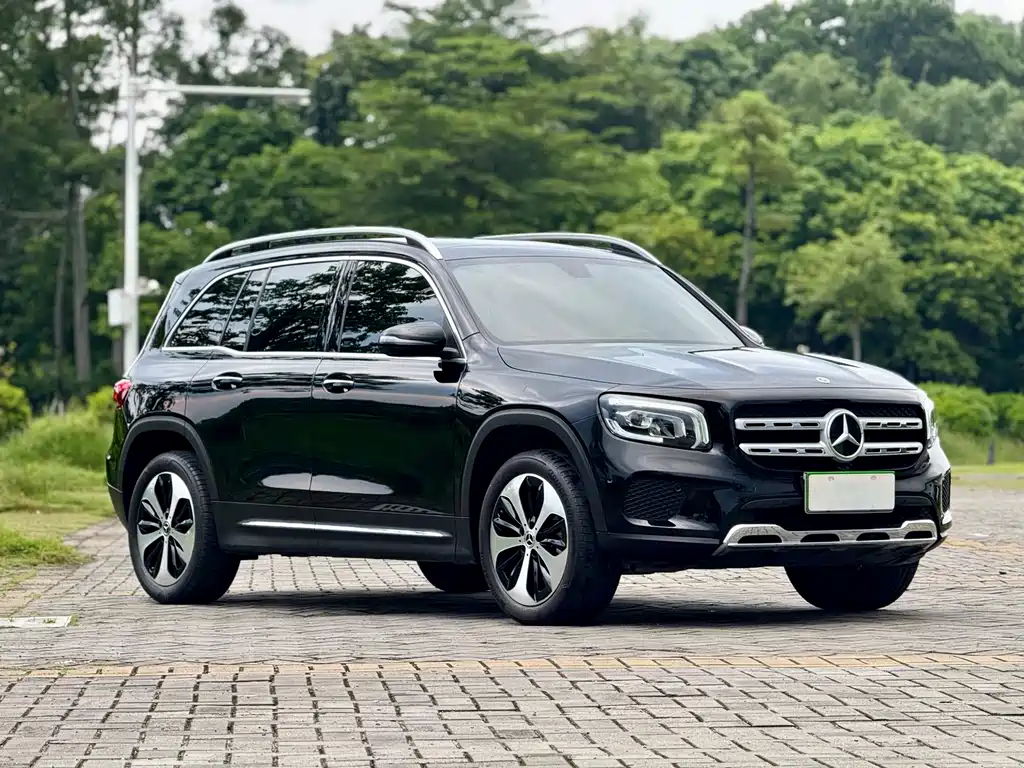 Mercedes-Benz GLB — миниатюра 3
