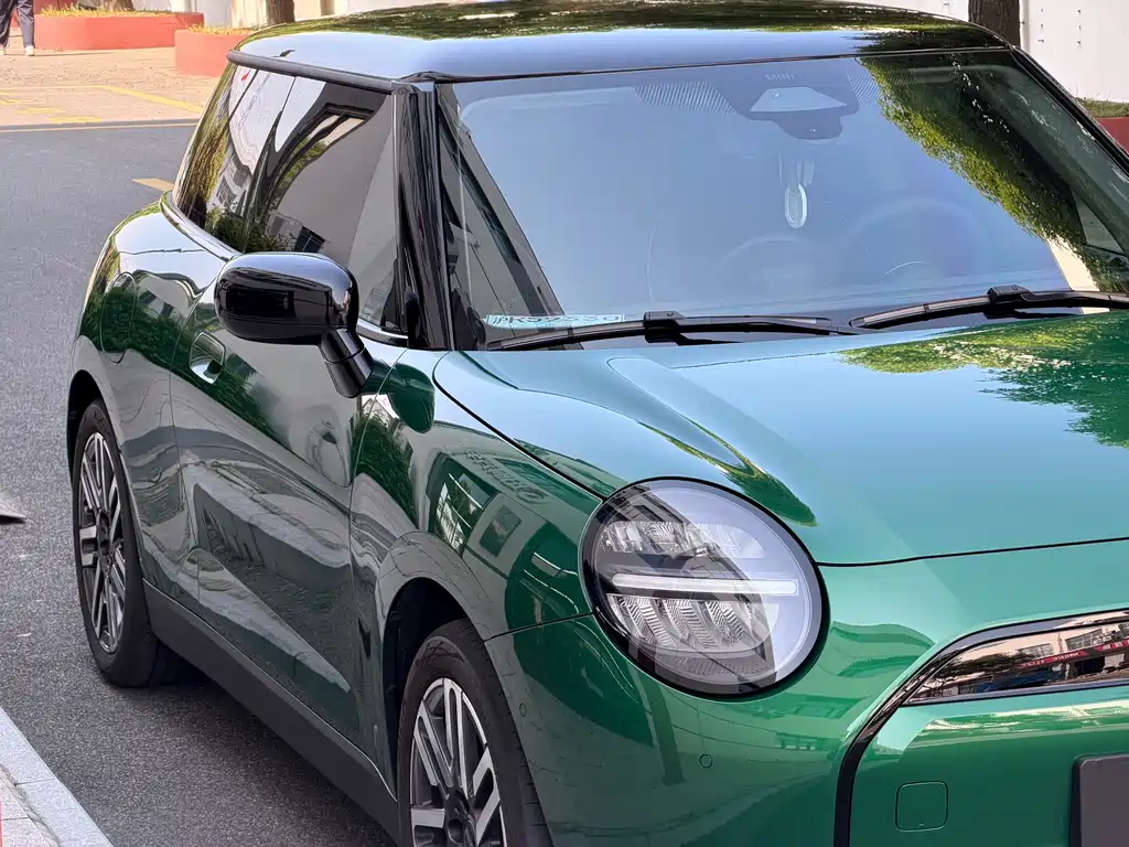 MINI MINI COOPER EV — миниатюра 4