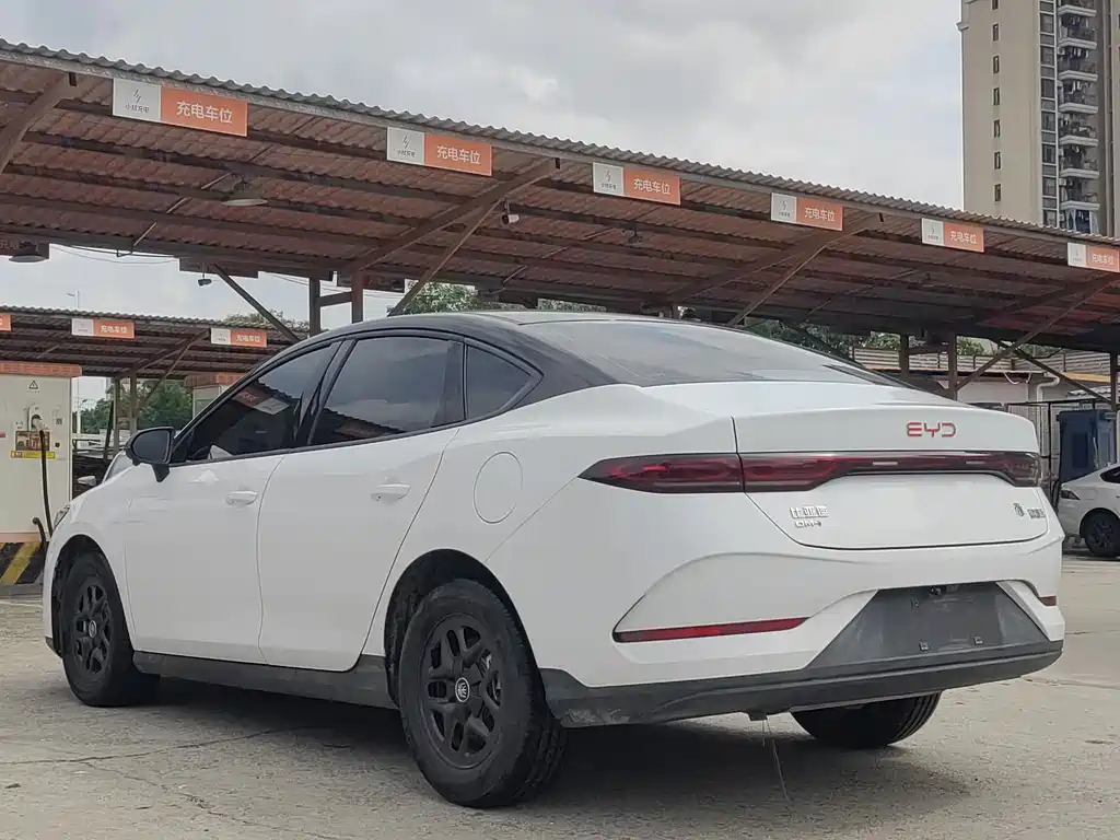 BYD Qin Plus PLUS 2025 DM-i Smart Drive 55KM Lead