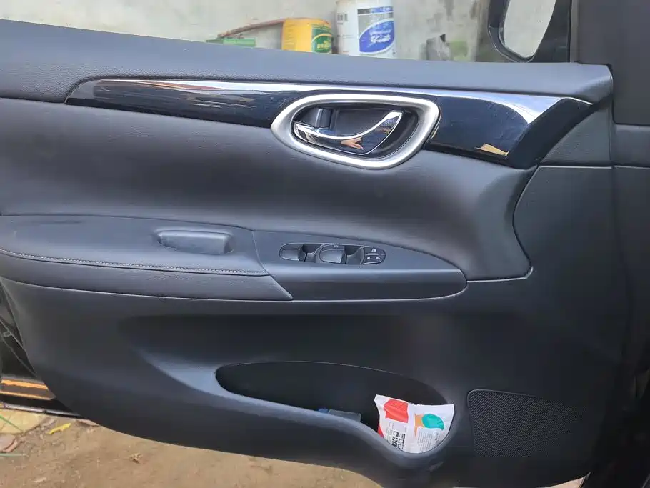 Nissan Sylphy — миниатюра 7