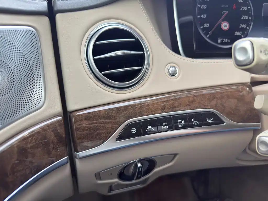 Mercedes-Benz S-Class — миниатюра 15