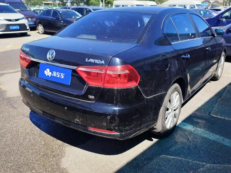 Volkswagen Lavida — миниатюра 3