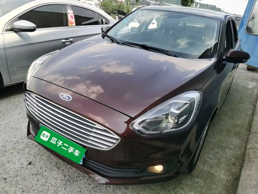 Ford Escort 2019