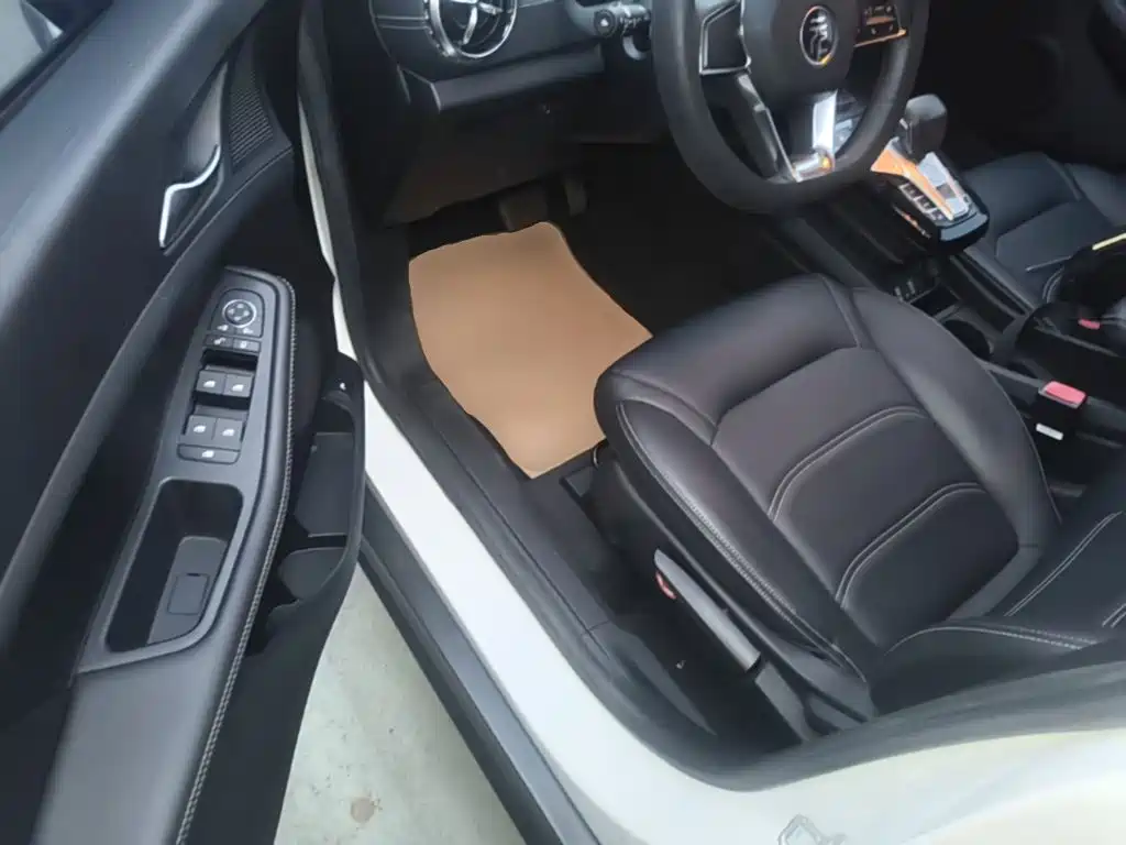 BYD Yuan EV — миниатюра 16