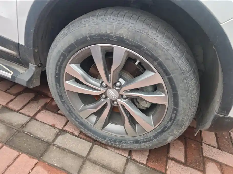 GEELY AUTOMOBILE BOYUE