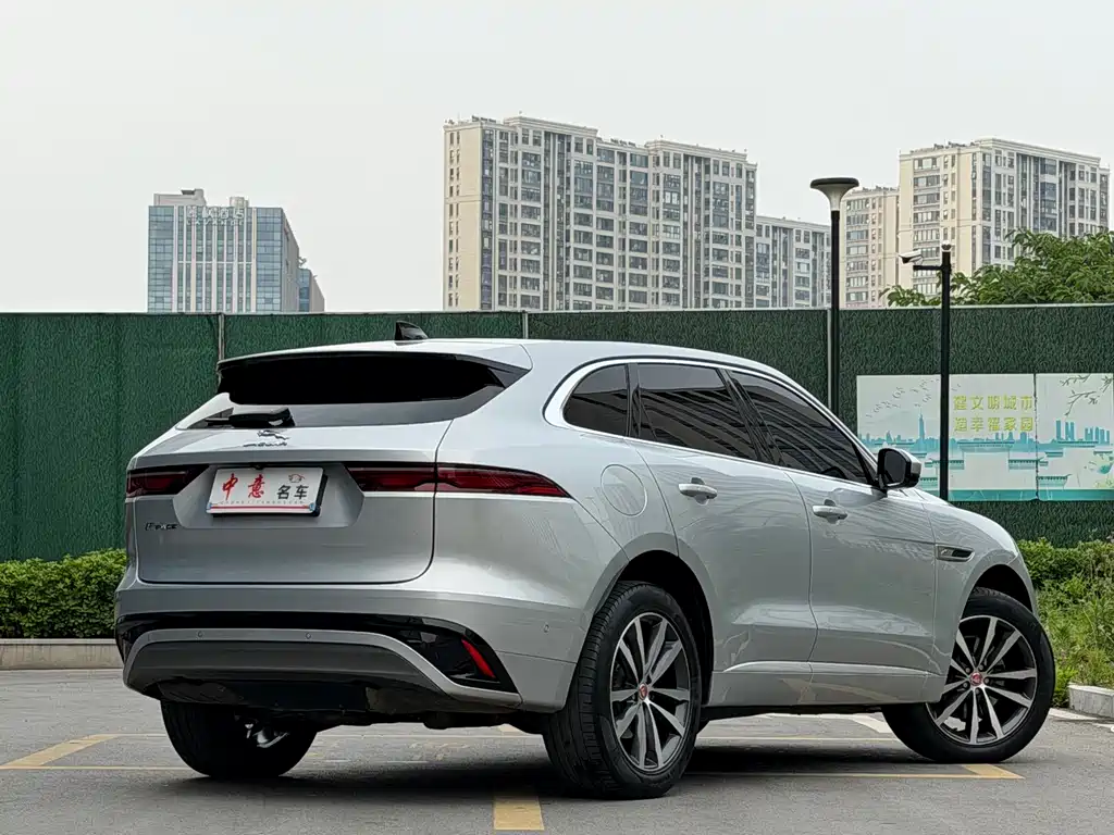 Jaguar F-Pace 2021 250PS R-Dynamic S