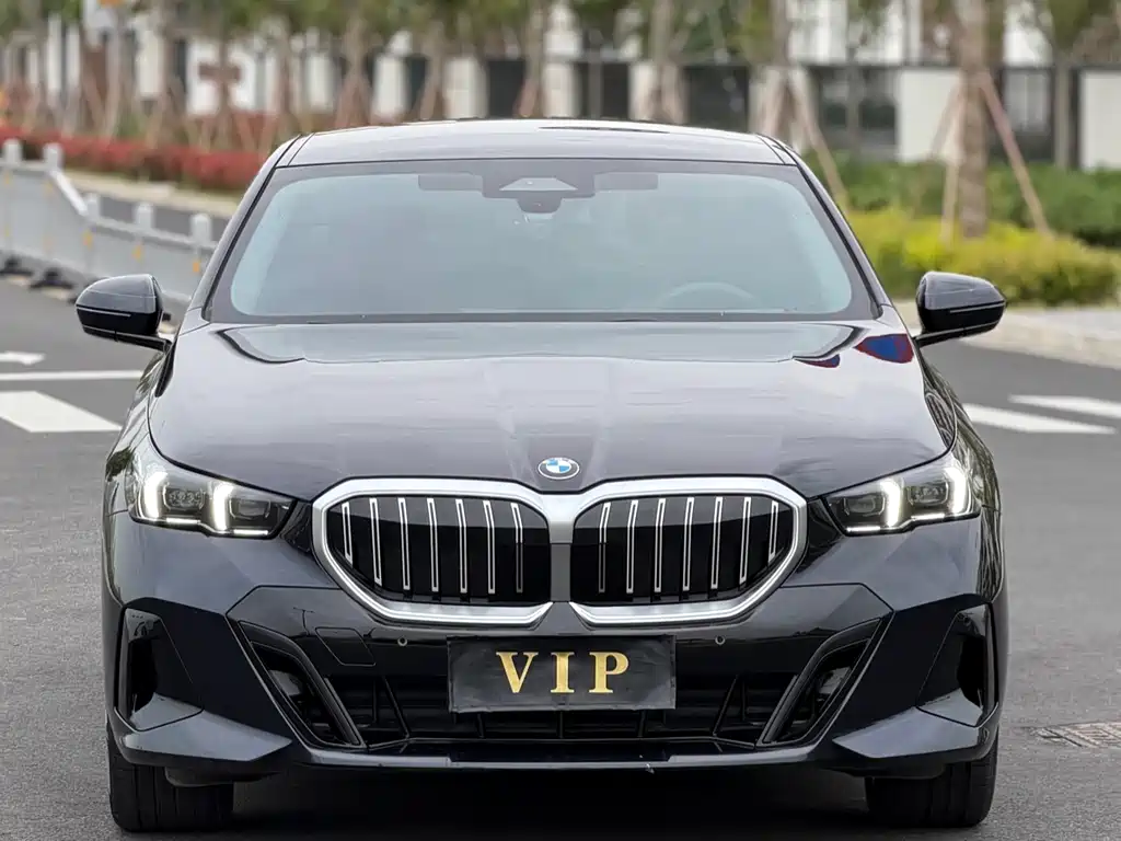 BMW 5 Series 5 2024 525i M Sport