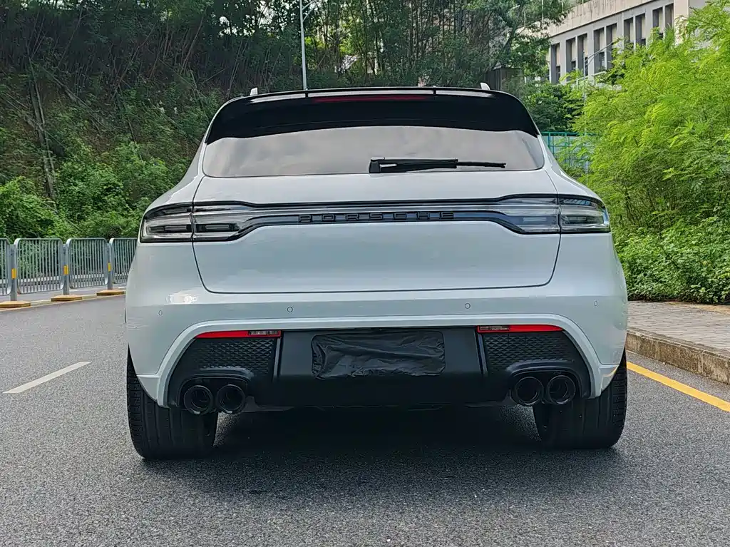 Porsche Macan — миниатюра 4