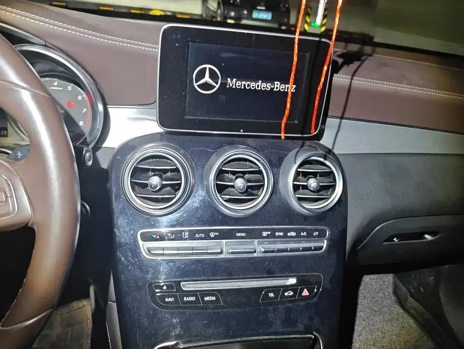 Mercedes-Benz GLC — миниатюра 13