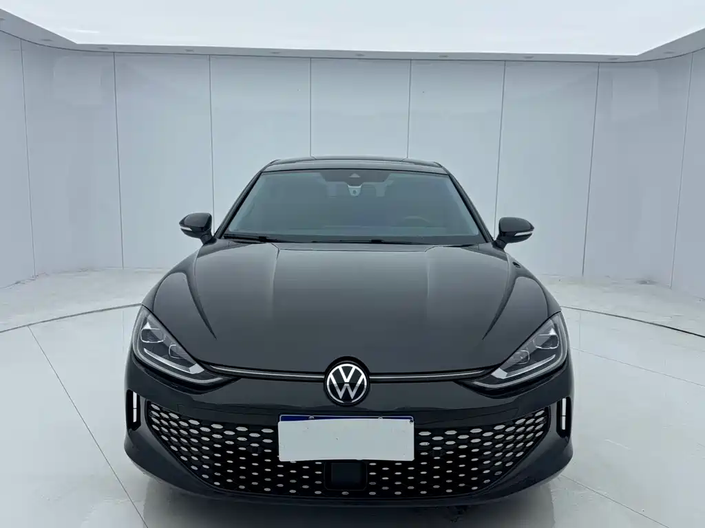 VOLKSWAGEN LINGDU