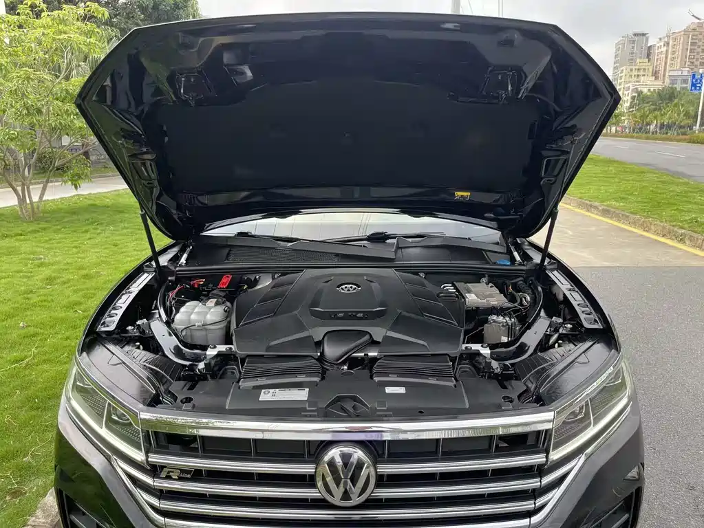 Volkswagen Touareg 2019 3.0TSI VI