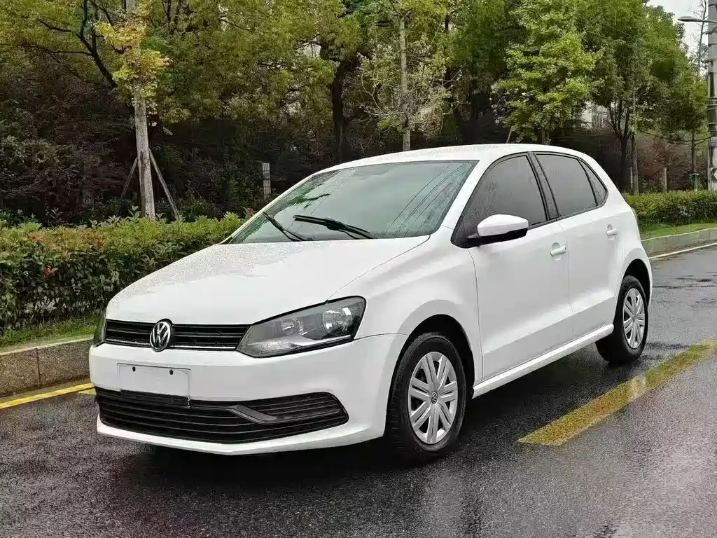 Купить Volkswagen Polo