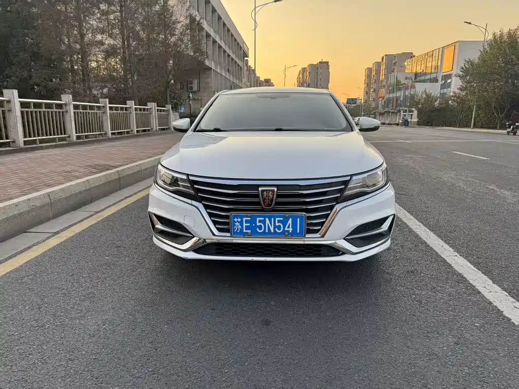ROEWE I6