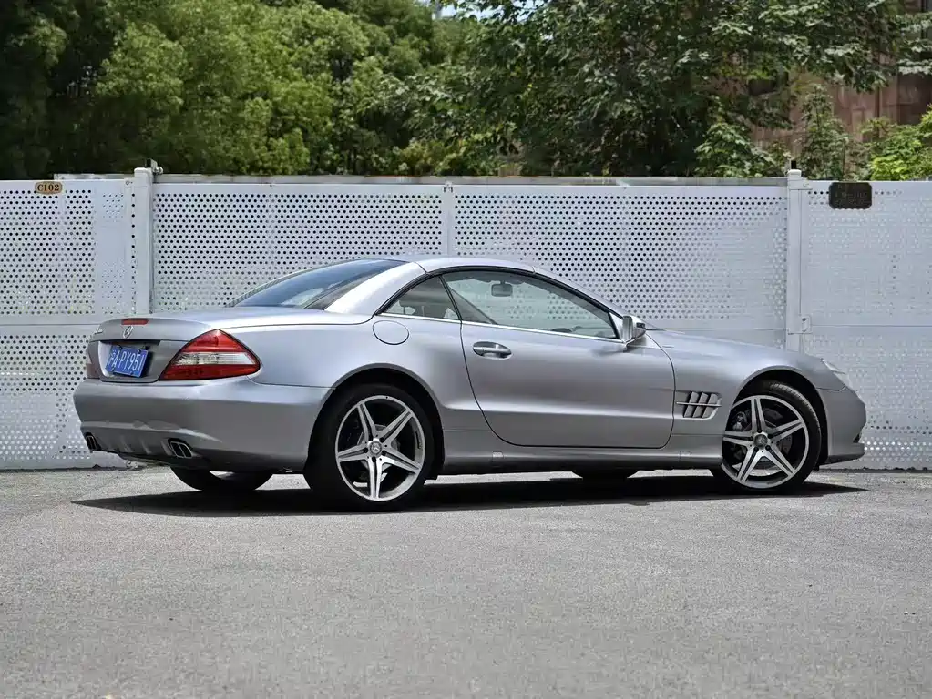 Mercedes-Benz SL-Class — миниатюра 3