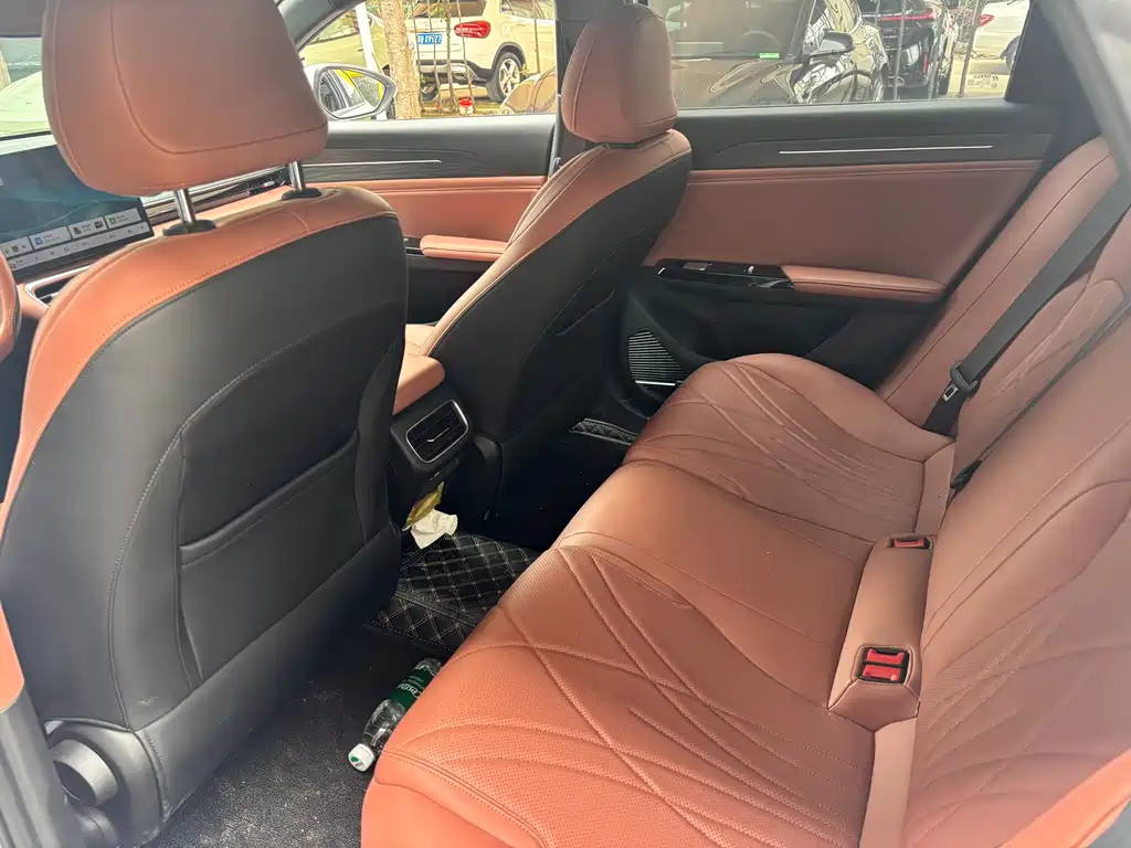 GEELY GALAXY GALAXY L6