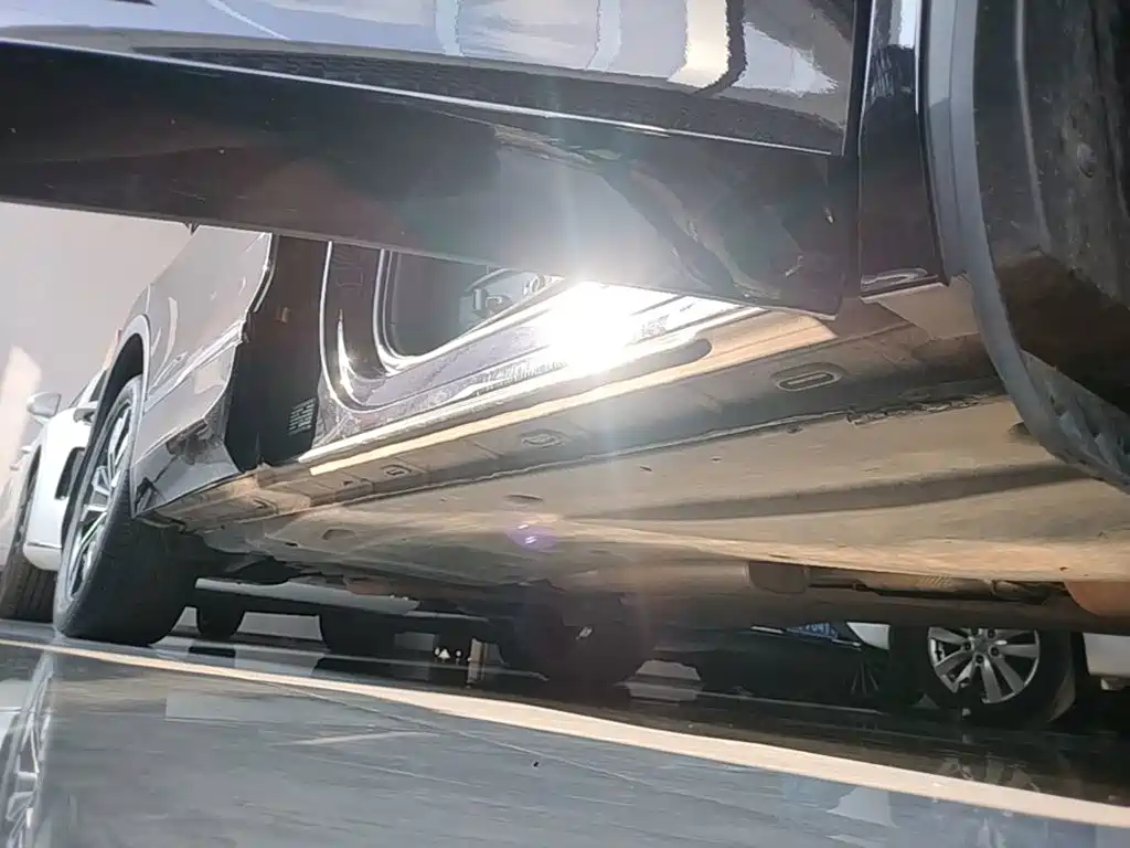 Volkswagen Tiguan L — миниатюра 21