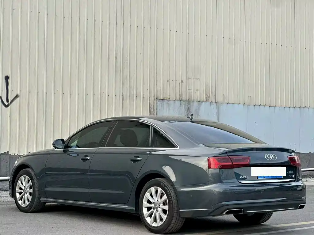 Audi A6L — миниатюра 9
