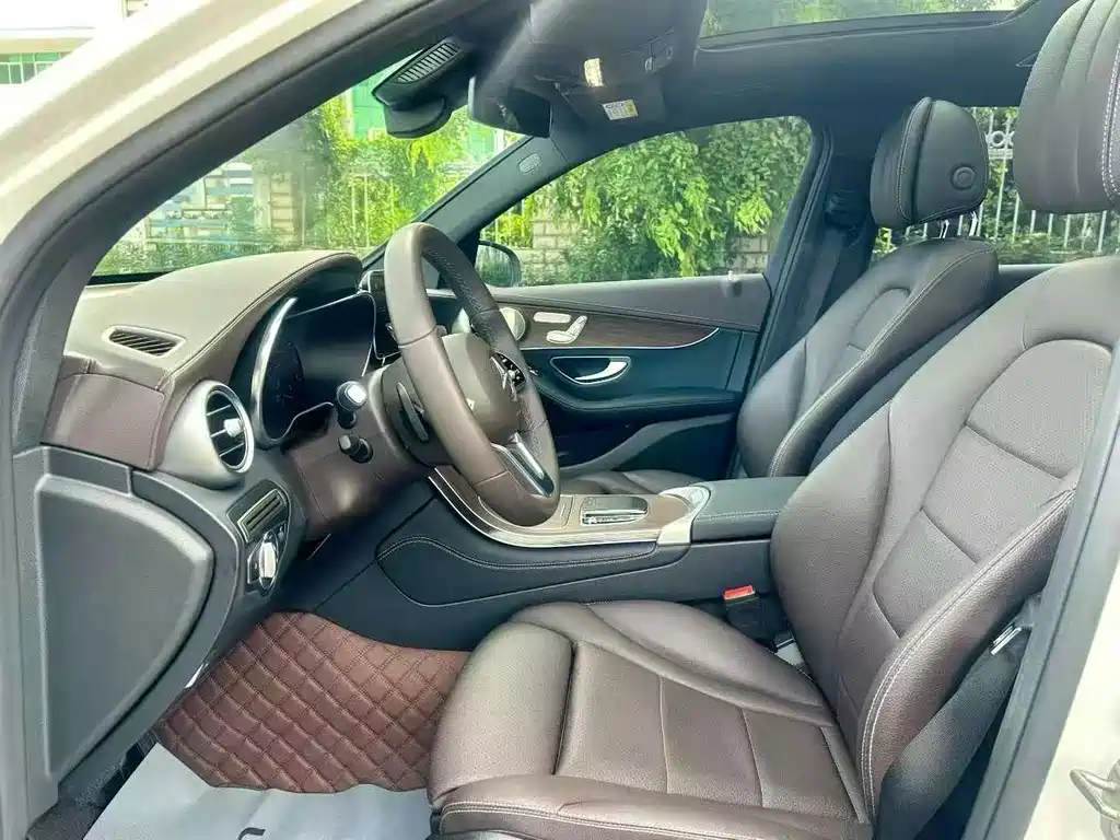 Mercedes-Benz GLC — миниатюра 5