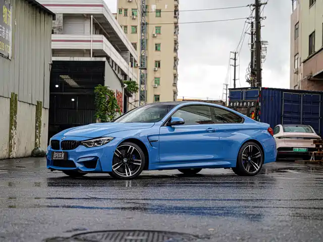 BMW M4 2017
