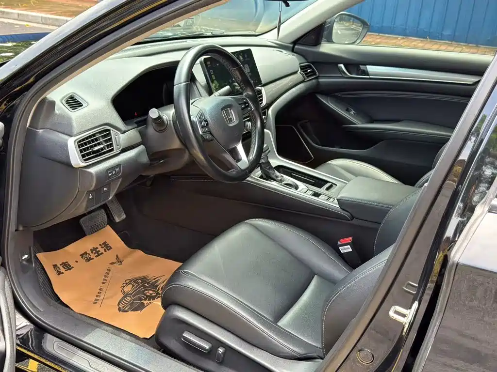 Honda Inspire — миниатюра 7