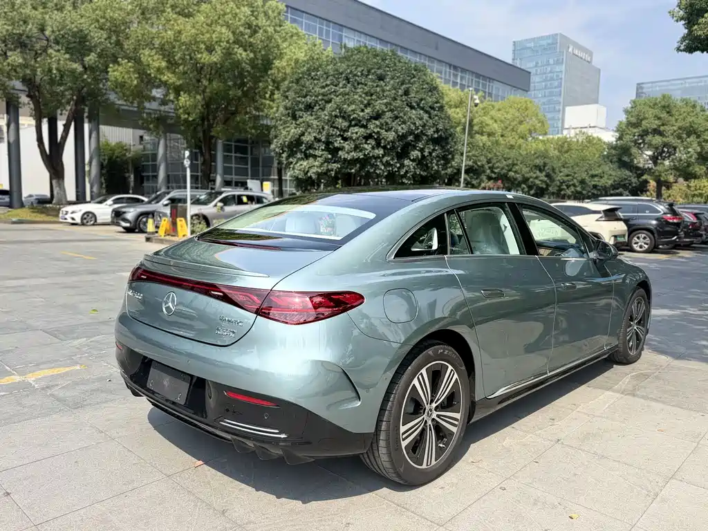 Mercedes-Benz EQE — миниатюра 5