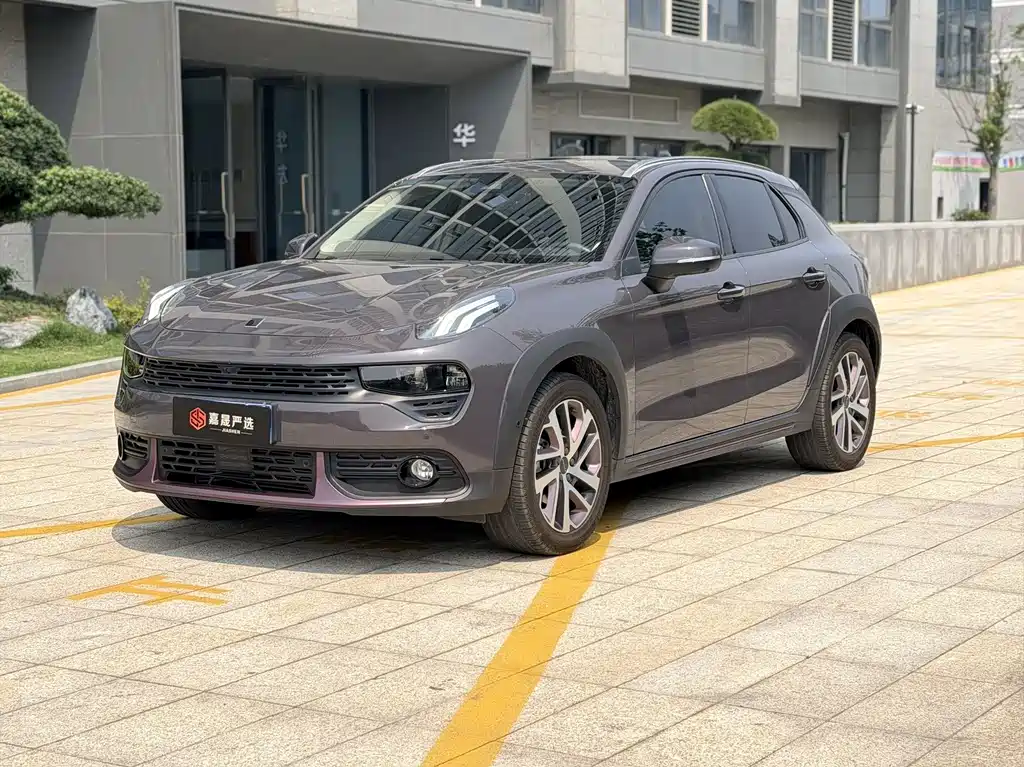Lynk & Co 02 2022