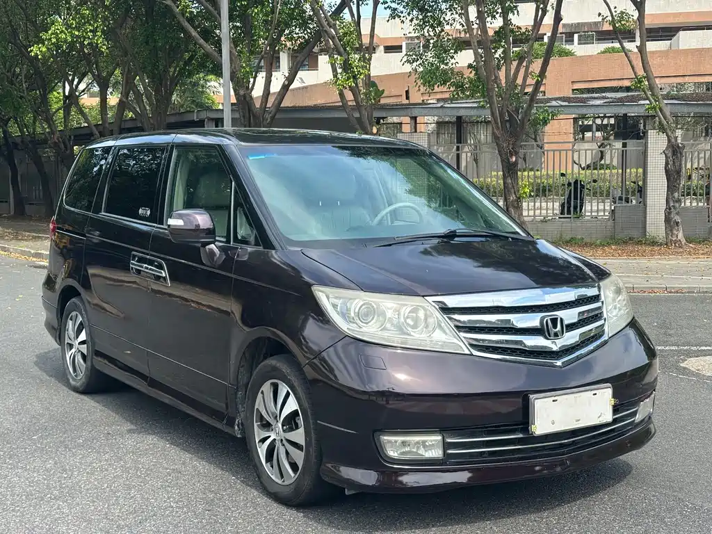 Honda Elysion — миниатюра 3