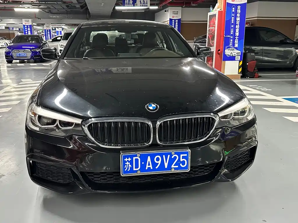 BMW 5 Series — миниатюра 2