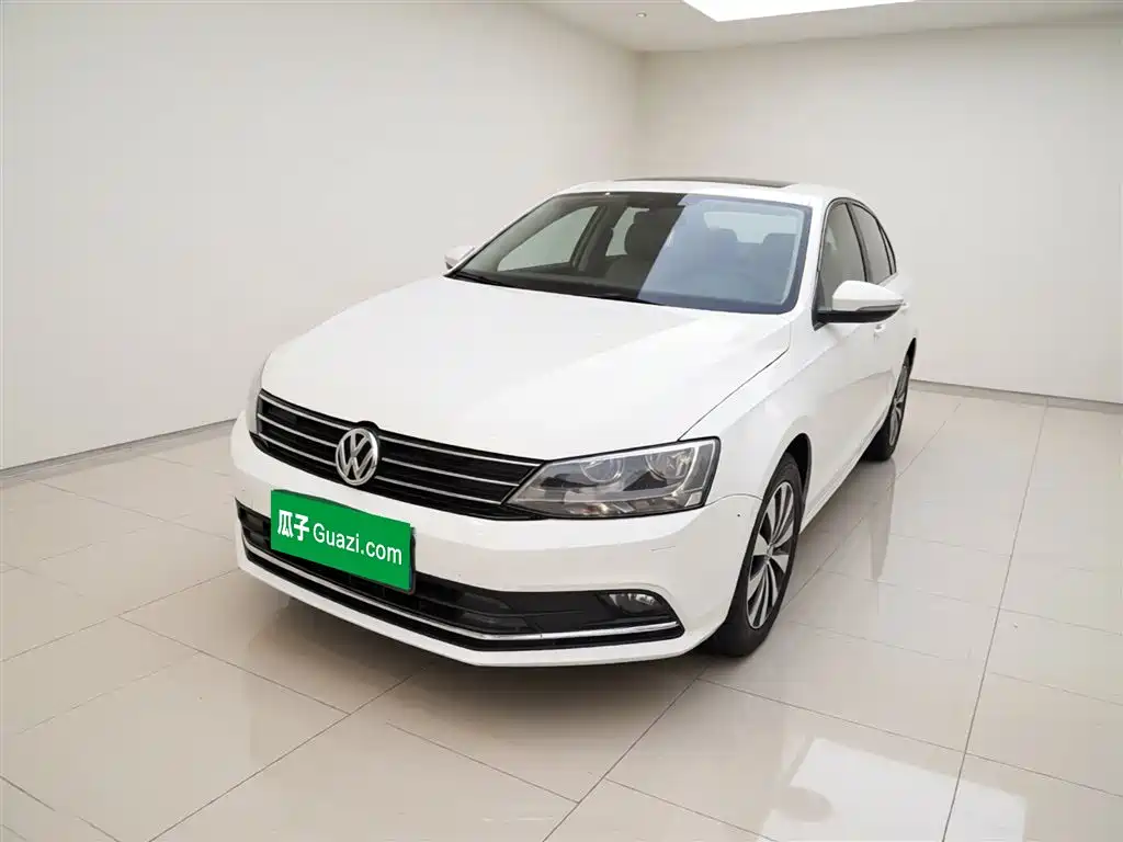 Купить Volkswagen Sagitar