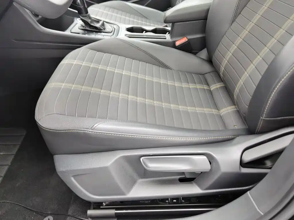 Volkswagen Lavida — миниатюра 20