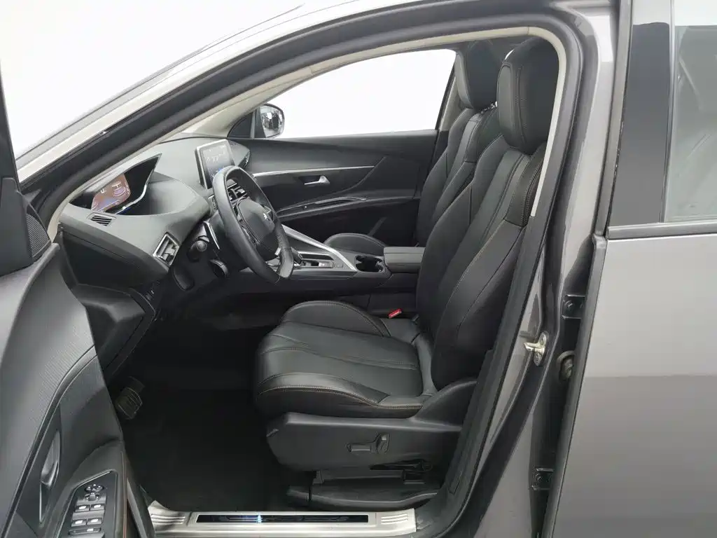 Peugeot 4008 — миниатюра 10